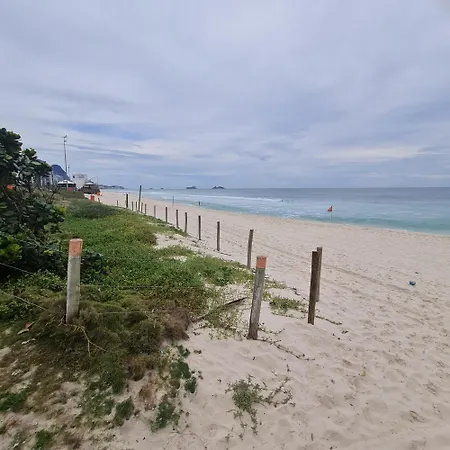 Vista espetacular do Mar - apto frente a praia da Barra da Tijuca para 03 pessoas-3